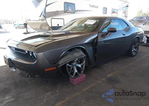 2016 Dodge Challenger R/T Plus z USA, uszkodzony, nr VIN 2C3CDZBT3GH226234